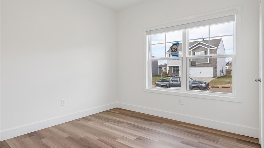 Spacious, unfurnished interior of a new home in Millstone Village, Morristown (Image 20).