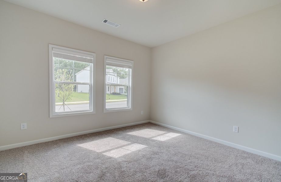Spacious, unfurnished interior of a new home in Rosewood Lake Preserve, Hoschton (Image 17). Spacious, unfurnished interior of a new home in Rosewood Lake Preserve, Hoschton (Image 17).