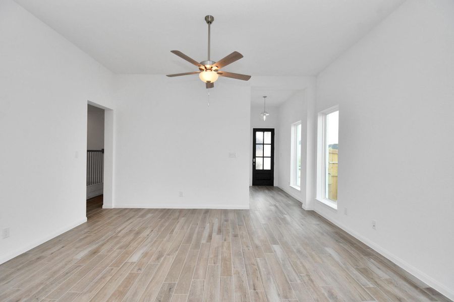 Spacious, unfurnished interior of a new home in Elyson, Katy (Image 39).