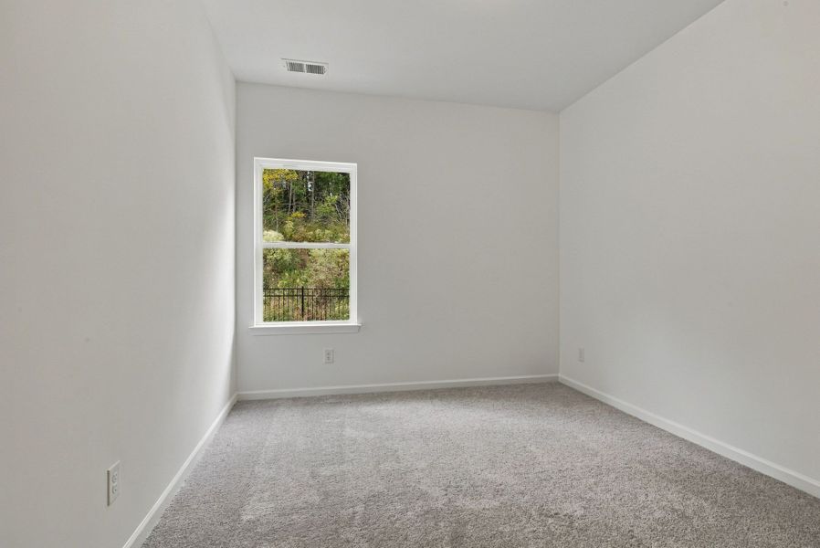 Spacious, unfurnished interior of a new home in Ironhorse, Dickson (Image 25).