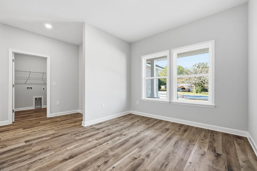Spacious, unfurnished interior of a new home in McCarthy Estates, Defuniak Springs (Image 39). Spacious, unfurnished interior of a new home in McCarthy Estates, Defuniak Springs (Image 39).