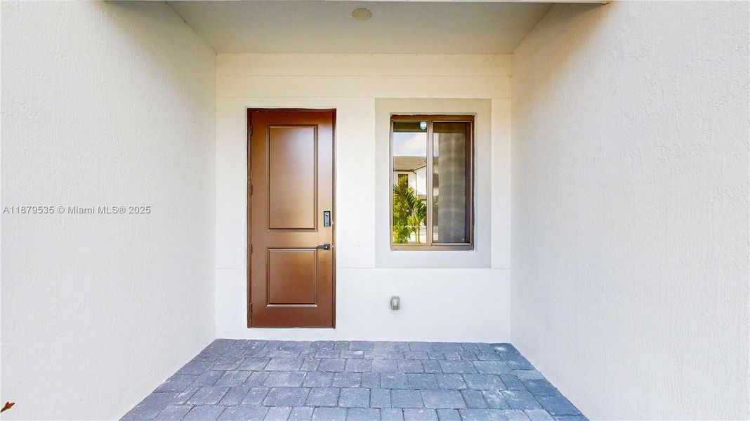 Image 69 of a home in .