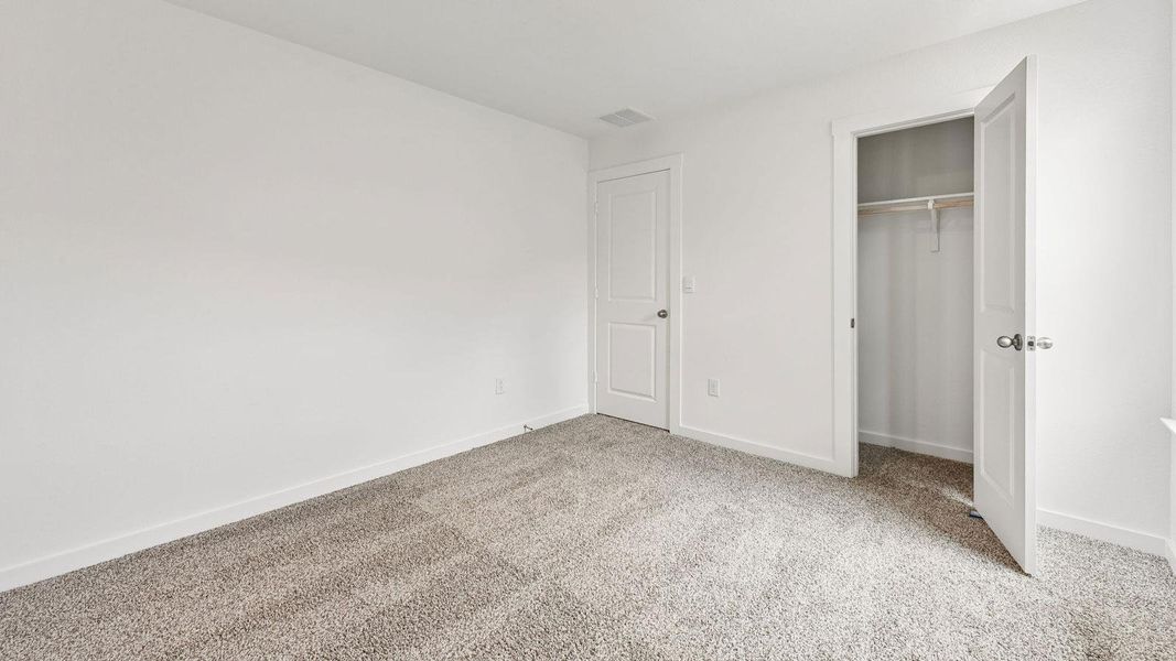 Spacious, unfurnished interior of a new home in Rosenbusch Ranch, Leander (Image 9). Spacious, unfurnished interior of a new home in Rosenbusch Ranch, Leander (Image 9).
