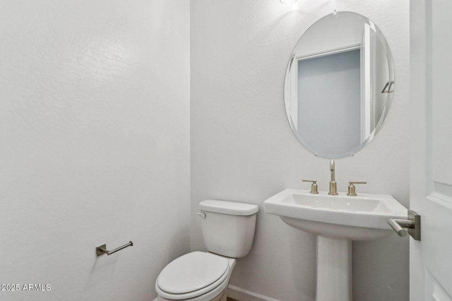 28-web-or-mls-E Utah Ave-S0909-028