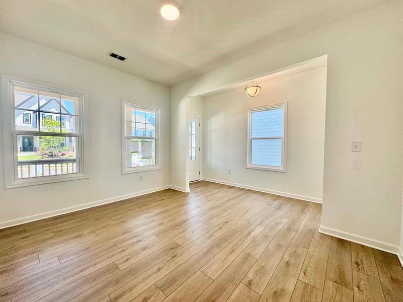 Spacious, unfurnished interior of a new home in Langston Reserve, Cartersville (Image 9). Spacious, unfurnished interior of a new home in Langston Reserve, Cartersville (Image 9).