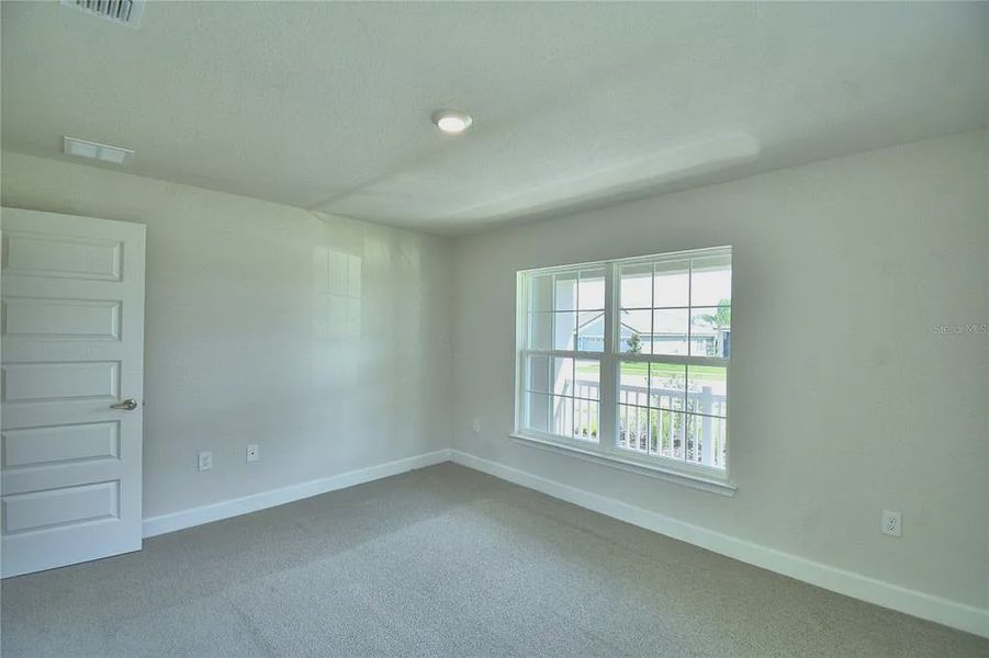 Spacious, unfurnished interior of a new home in Lake Juliana Estates, Auburndale (Image 21).