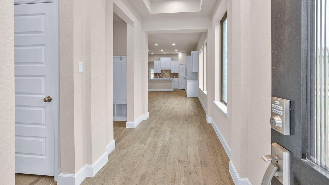 Spacious, unfurnished interior of a new home in Wildtree, Magnolia (Image 9).