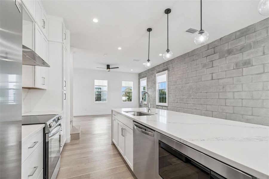 Furnished interior view inside a new home in , St. Petersburg (Image 15).