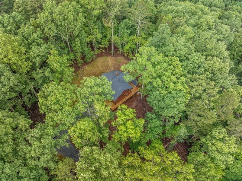 Image 33 of a home in . Image 33 of a home in .