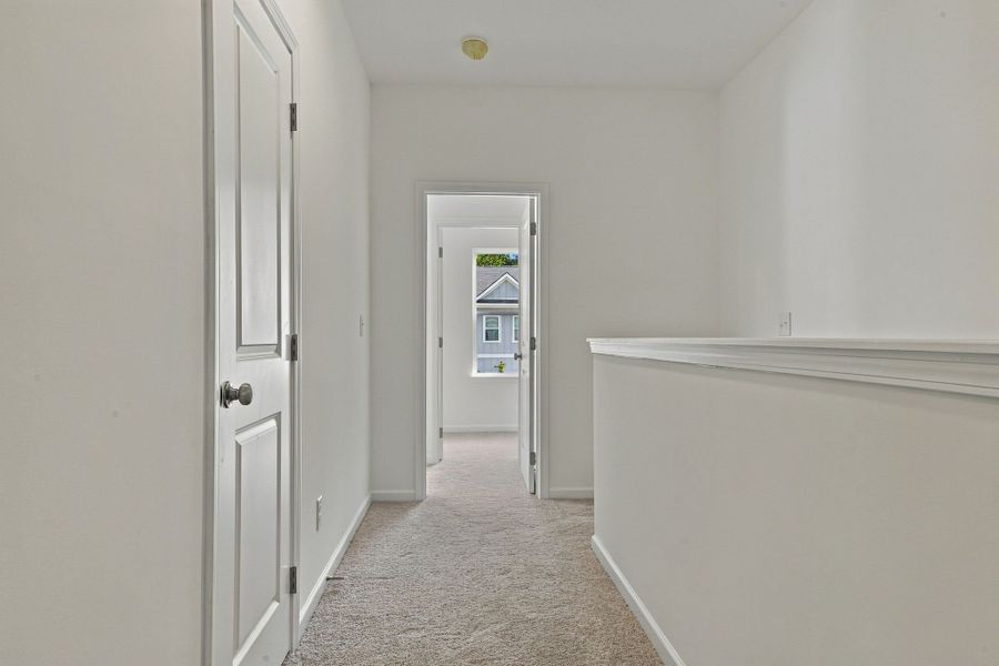 Spacious, unfurnished interior of a new home in Ironhorse, Dickson (Image 17).