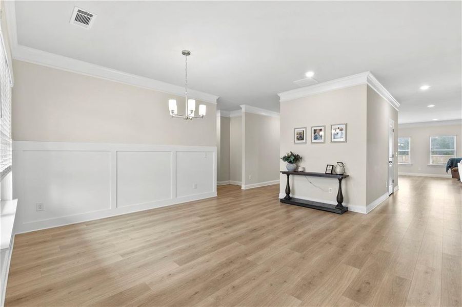 Spacious, unfurnished interior of a new home in Laurel Cove, Hoschton (Image 21).