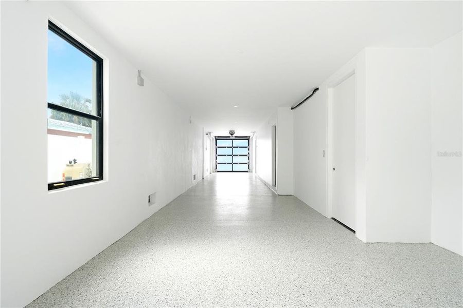 Spacious, unfurnished interior of a new home in , Indian Rocks Beach (Image 22).
