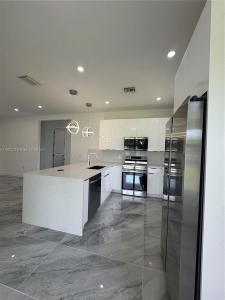 Image 11 of a home in .