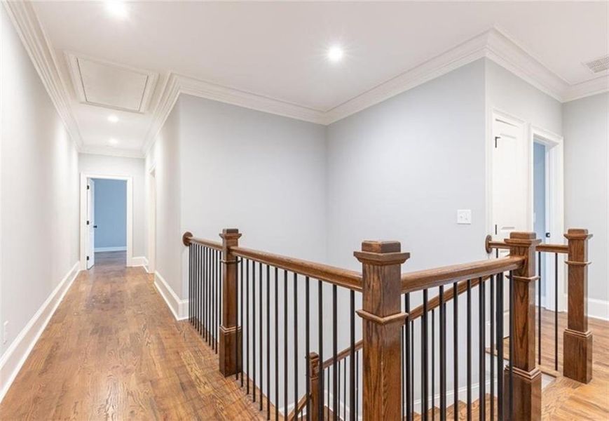 Image 33 of a home in .