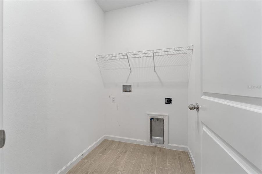 Spacious, unfurnished interior of a new home in Liberty Village: Liberty Village - Phase One, Ocala (Image 50).