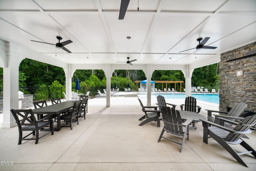 SUN_SherriDowns_Pic_Cabana_03