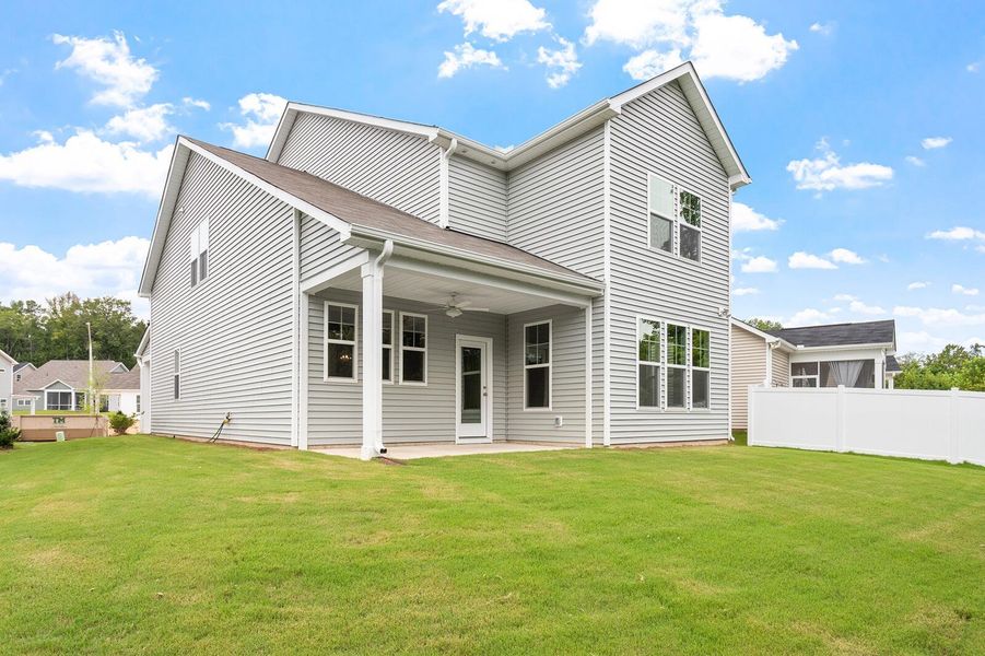 Exterior details and patio area of a home in , Summerville (Image 20).
