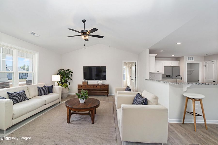 dsc08153-edit_345 - 1 (1)