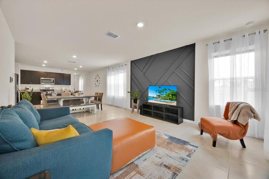 Furnished interior view inside a new home in , Davenport (Image 17).