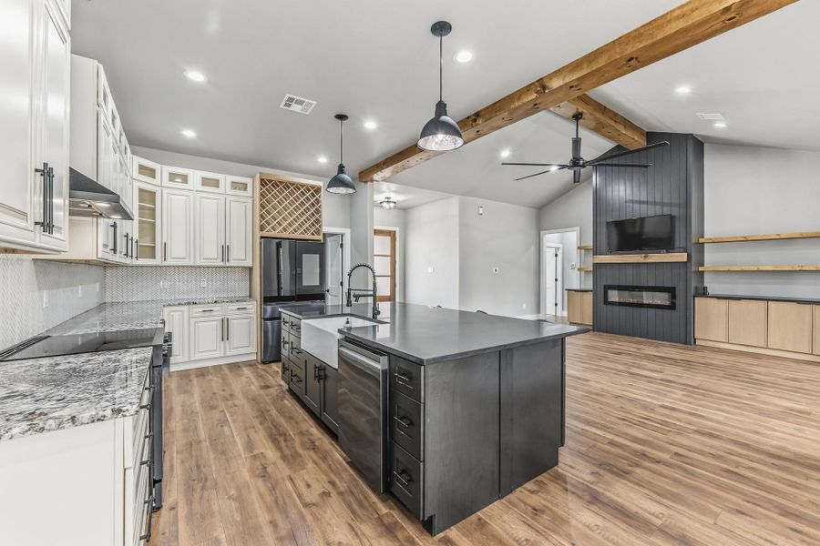 Furnished interior view inside a new home in , Huntsville (Image 7).