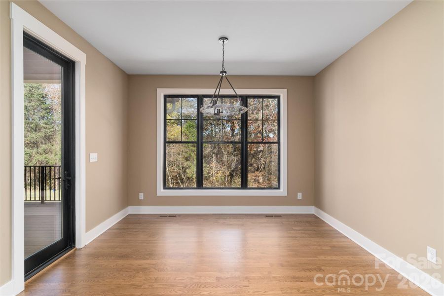 Spacious, unfurnished interior of a new home in , Maiden (Image 29).
