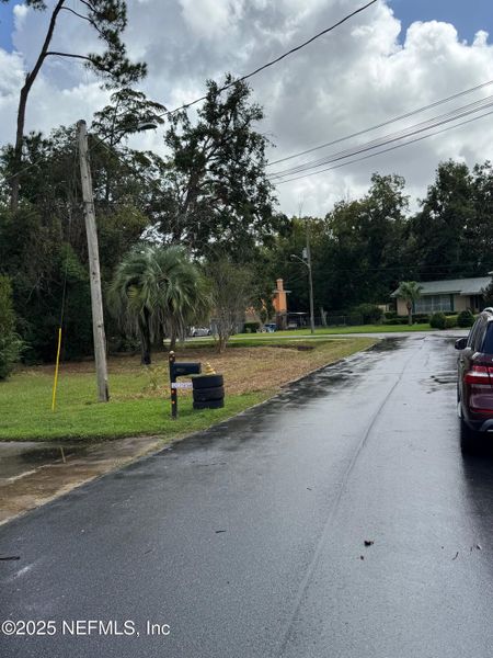 Image 28 of a home in .