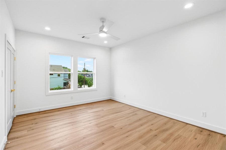 Spacious, unfurnished interior of a new home in , Houston (Image 24). Spacious, unfurnished interior of a new home in , Houston (Image 24).