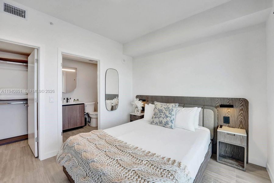 Furnished interior view inside a new home in , Miami Beach (Image 10).