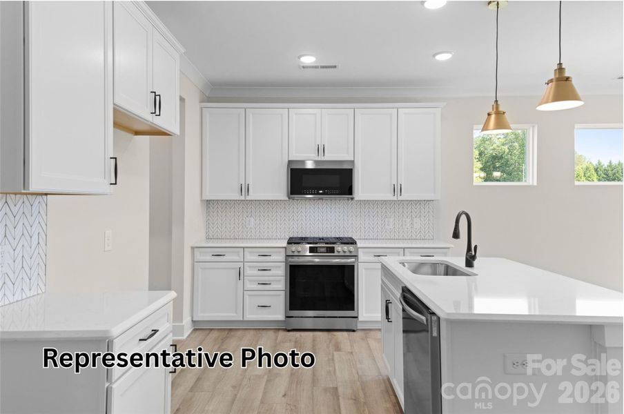 Furnished interior view inside a new home in Caldwell Forest, Charlotte (Image 8).