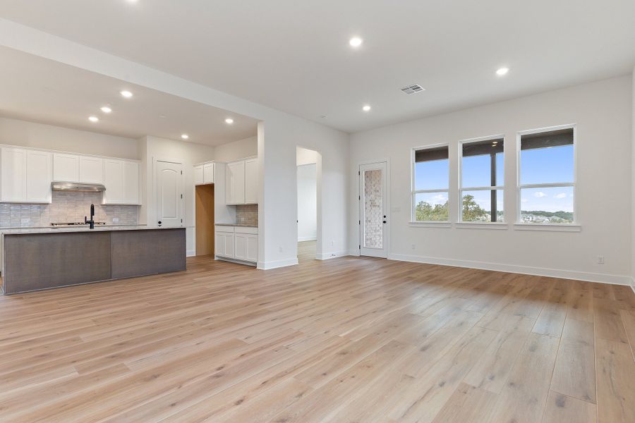 Representative unfurnished interior of a home built from the Waterville by Ashton Woods in The Trails at Carmel, Pflugerville (Image 45).