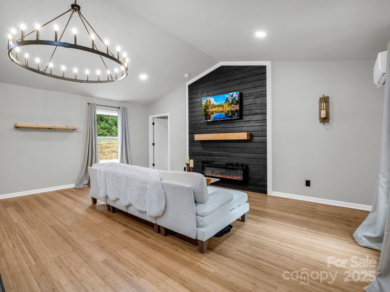 257 Roadrunner Circle Lake Lure NC 28746-9 257 Roadrunner Circle Lake Lure NC 28746-9