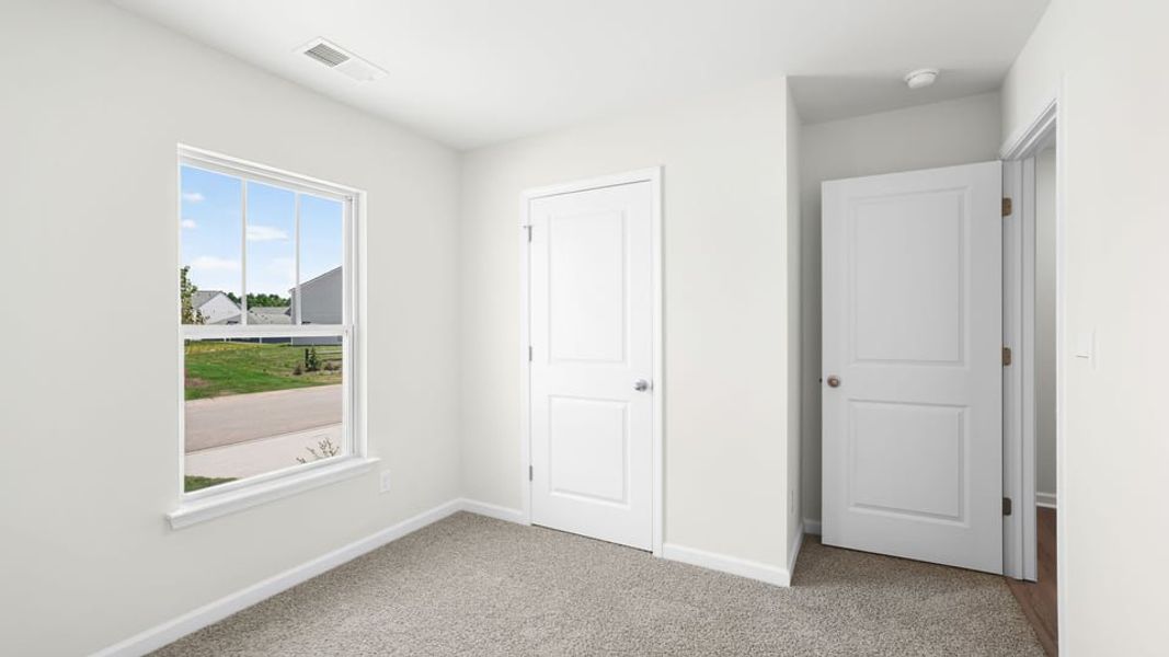 Spacious, unfurnished interior of a new home in Harper Ridge, Roebuck (Image 27). Spacious, unfurnished interior of a new home in Harper Ridge, Roebuck (Image 27).