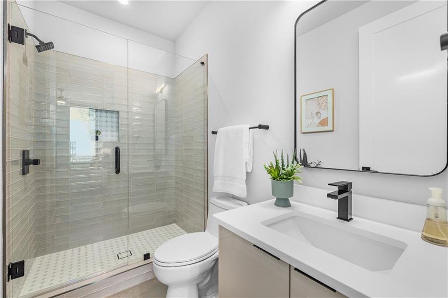 Furnished interior view inside a new home in , Atlanta (Image 15).