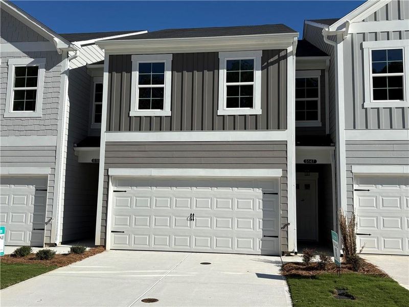 Exterior details and patio area of a home in Longview Run, Decatur (Image 1). Exterior details and patio area of a home in Longview Run, Decatur (Image 1).