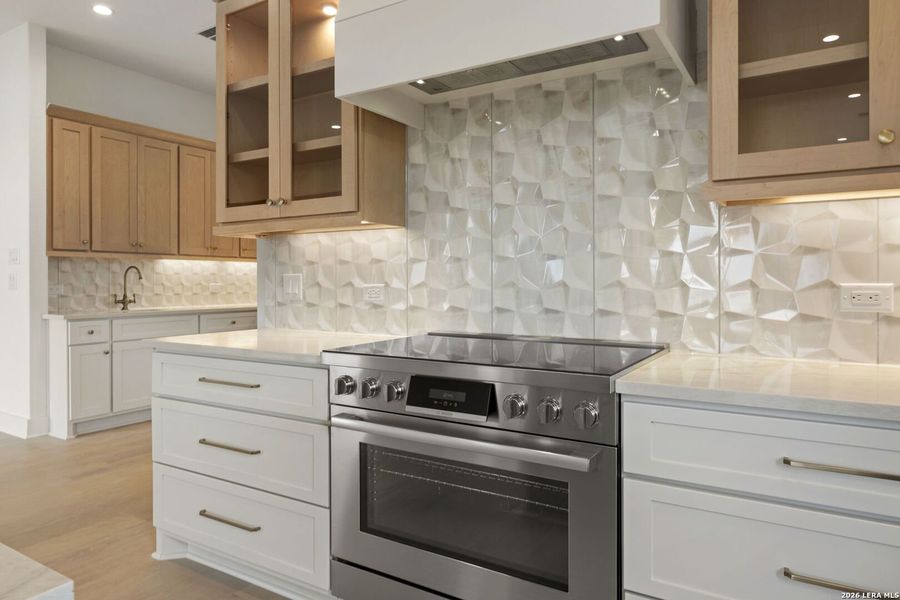 Furnished interior view inside a new home in , Boerne (Image 6).