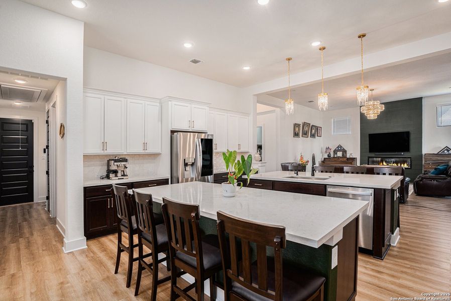 Furnished interior view inside a new home in Mesa Western, Cibolo (Image 22).