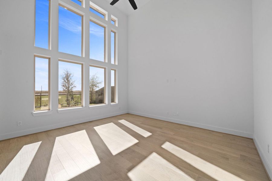 Spacious, unfurnished interior of a new home in Jubilee 45', 70', Hockley (Image 34).