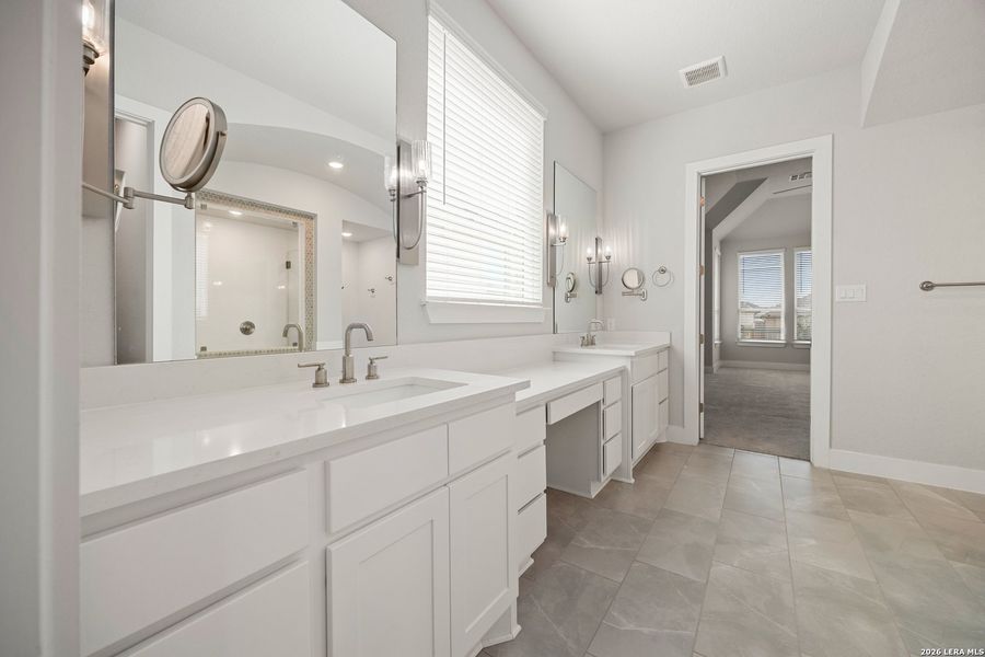 Furnished interior view inside a new home in Ventana, Bulverde (Image 11).