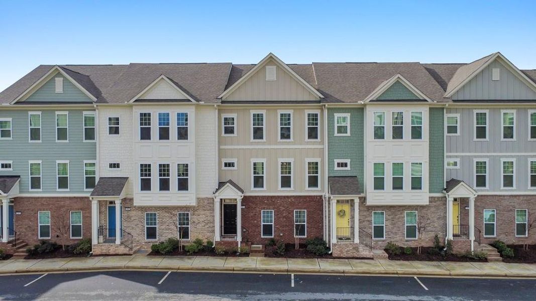 Image 43 of a home in . Image 43 of a home in .