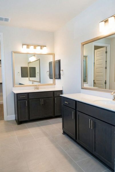 Furnished interior view inside a new home in Buffalo Crossing, Schertz (Image 9). Furnished interior view inside a new home in Buffalo Crossing, Schertz (Image 9).