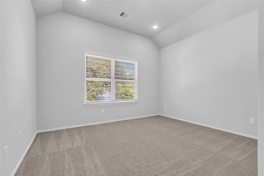 Spacious, unfurnished interior of a new home in , Willis (Image 31).