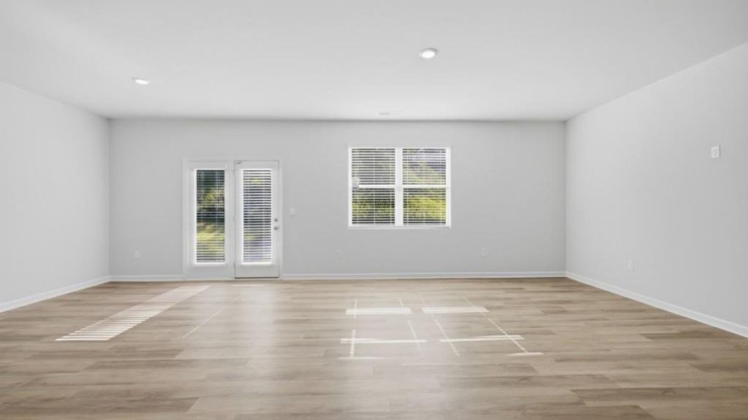 Spacious, unfurnished interior of a new home in Oconee Overlook, Gainesville (Image 28). Spacious, unfurnished interior of a new home in Oconee Overlook, Gainesville (Image 28).