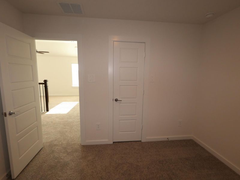 Spacious, unfurnished interior of a new home in Lone Star Landing, Montgomery (Image 15). Spacious, unfurnished interior of a new home in Lone Star Landing, Montgomery (Image 15).