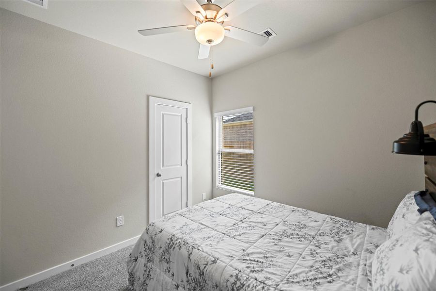 Furnished interior view inside a new home in Laurel Landing, Alvin (Image 19).