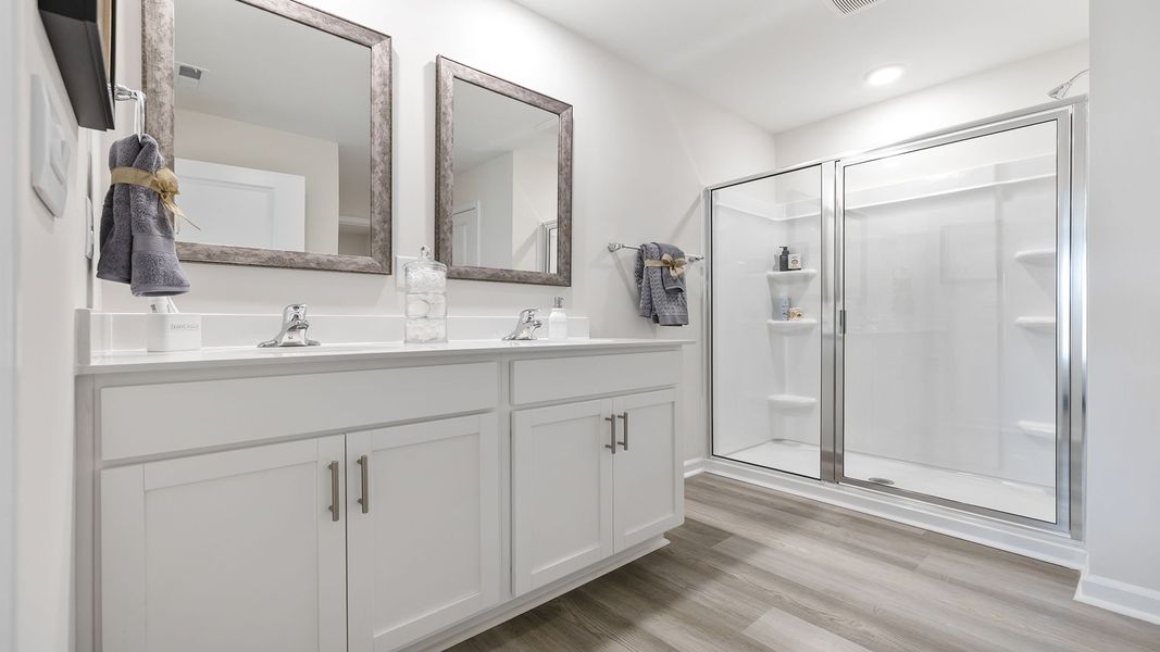 Representative furnished interior of a home built from the Cali by D.R. Horton in Rocky River Ridge, Anderson (Image 30).