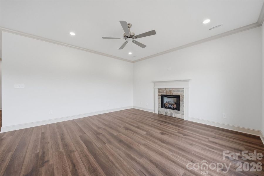 Spacious, unfurnished interior of a new home in , Hickory (Image 18). Spacious, unfurnished interior of a new home in , Hickory (Image 18).