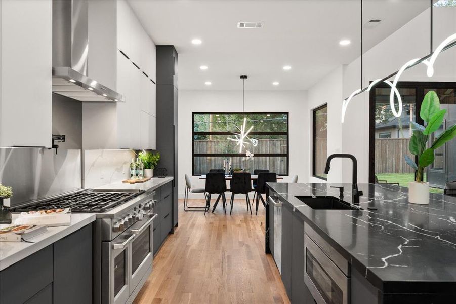 Furnished interior view inside a new home in , Dallas (Image 14). Furnished interior view inside a new home in , Dallas (Image 14).