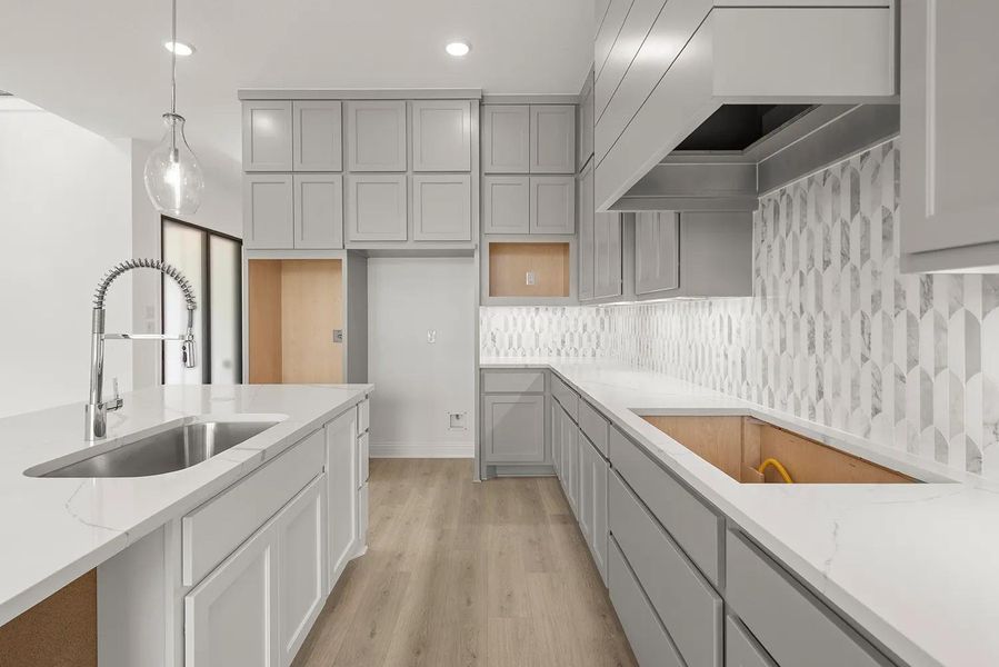 Thornhill A Kitchen