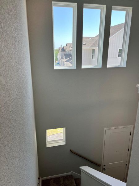 Dramatic entry Dramatic entry