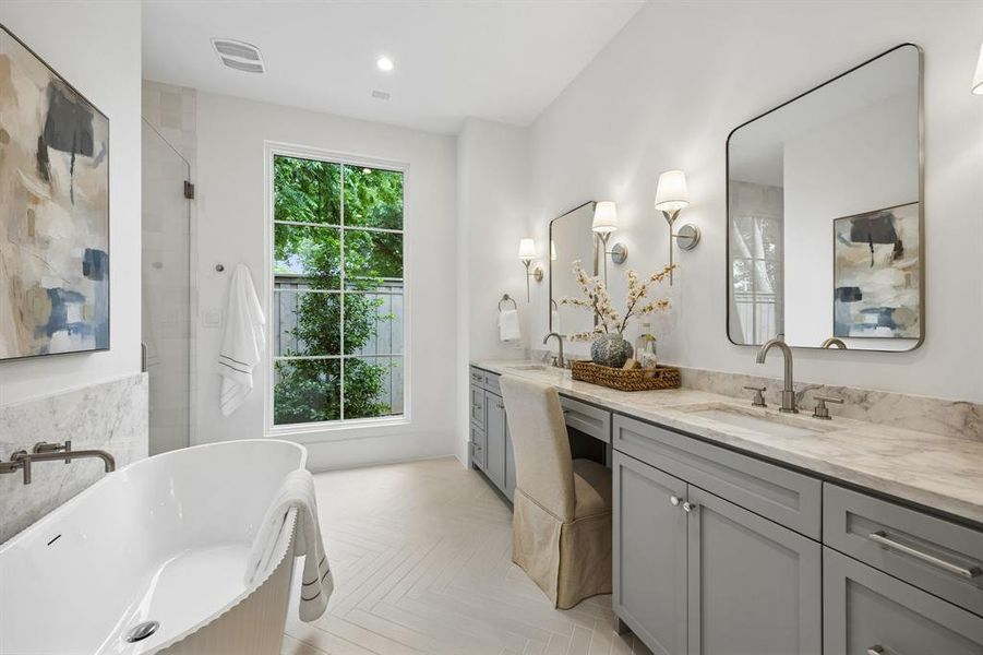 Furnished interior view inside a new home in , Dallas (Image 8).